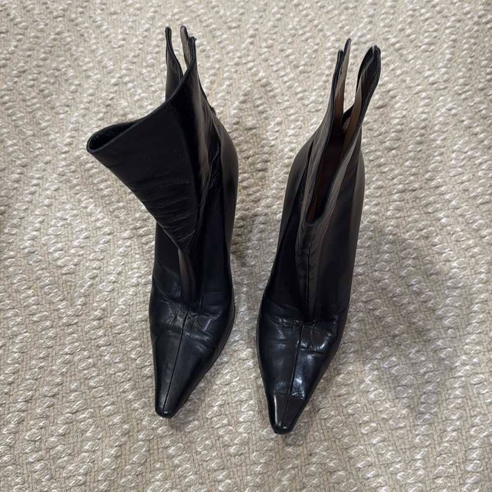 Jimmy Choo women’s short boots 3.5-4” heels - black